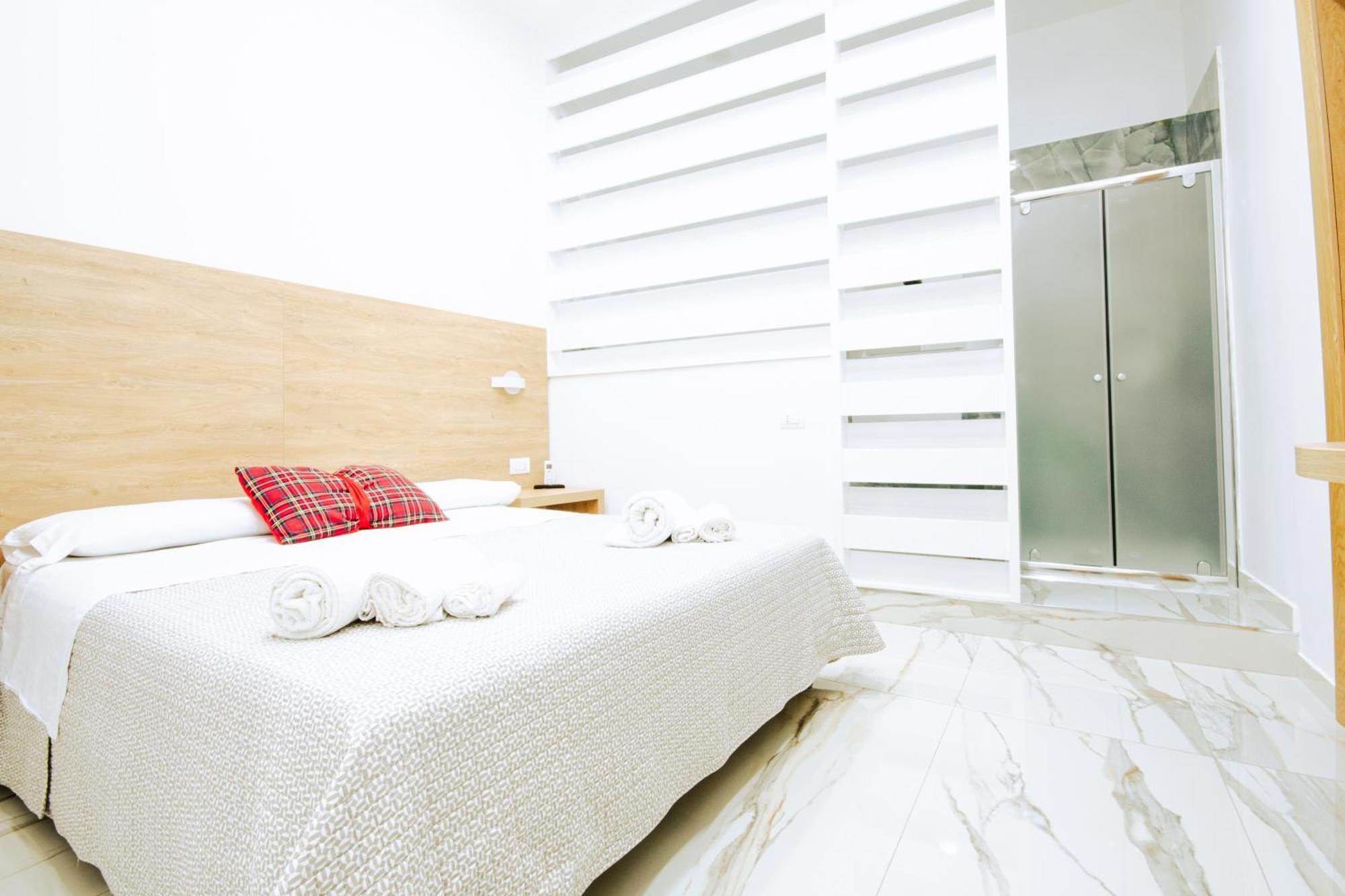 Light Hotel Naples Luaran gambar
